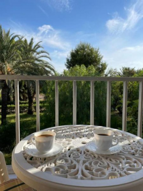 VILLA MARE - 2 beds with balcony, patio and pool and direct park access